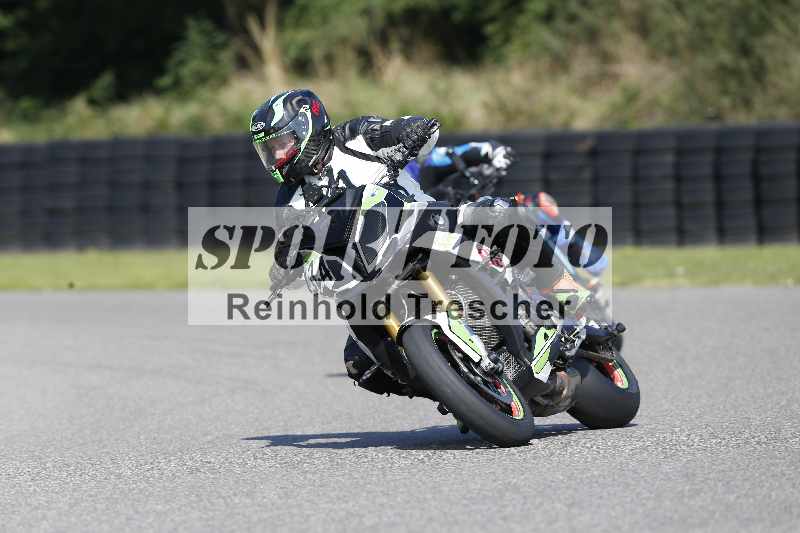 /44 09.08.2025 Plüss Moto Sport ADR/Freies Fahren/524
